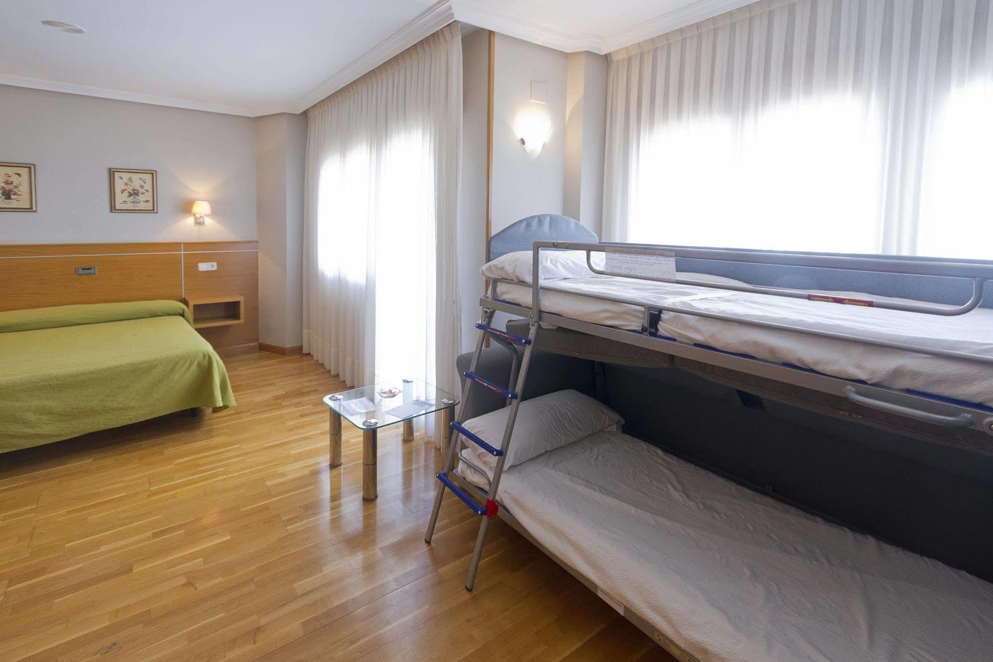 Hotel Santamaria Tudela Eksteriør bilde